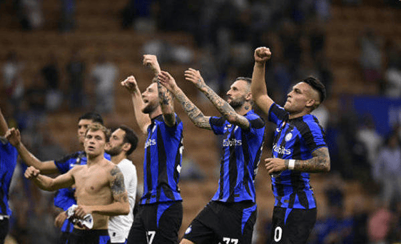 拉门斯：最引以为豪的是我左右脚很均衡，对手很难高位压迫我（拉门斯：双足均衡是我最大优势，对手难以高位逼抢）