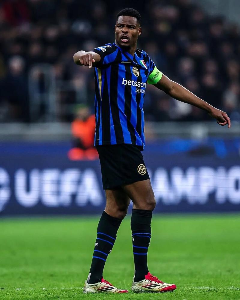 2025中超关键传球榜：纳萨里奥居首，本土球员高天意最多