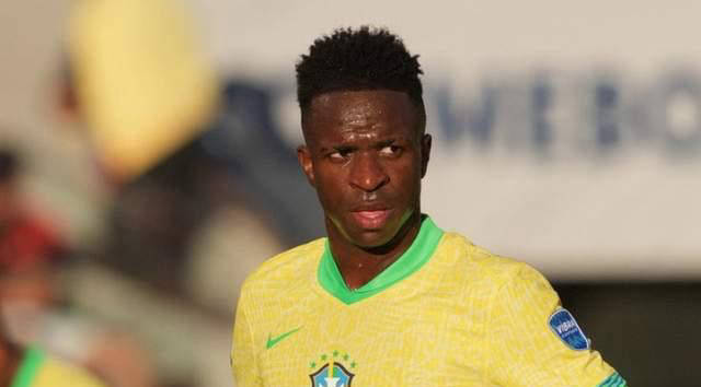 齐沃：我承担丢12个球的责任，但其中有7个发生在两场比赛里（齐沃：12粒失球我负责，但有7球集中在两场比赛）