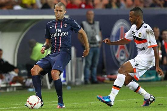 雷迪克：进攻端，我们的组织和执行力比去年有了显著的提升（雷迪克：进攻端的组织与执行力较去年显著提升）