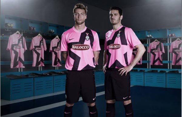 于根伟谈于汉超退役：联赛收官战的拥抱，有我对他的敬意（于根伟谈于汉超退役：联赛末轮那次拥抱，是我向他表达敬意）