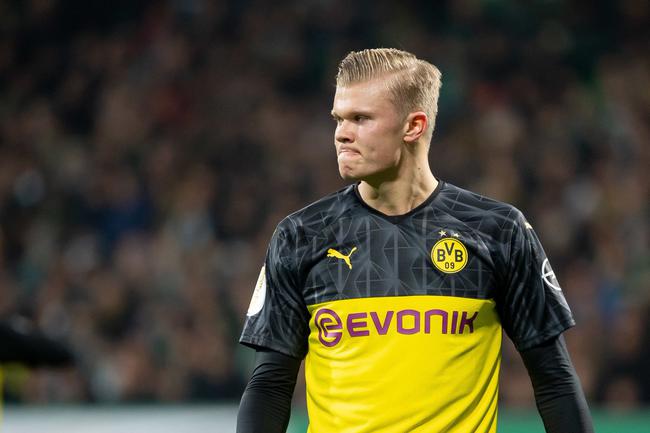 官方：意大利裁判马里亚尼将执法欧冠巴黎vs拜仁（官宣：意大利裁判马里亚尼将主哨欧冠巴黎对阵拜仁）