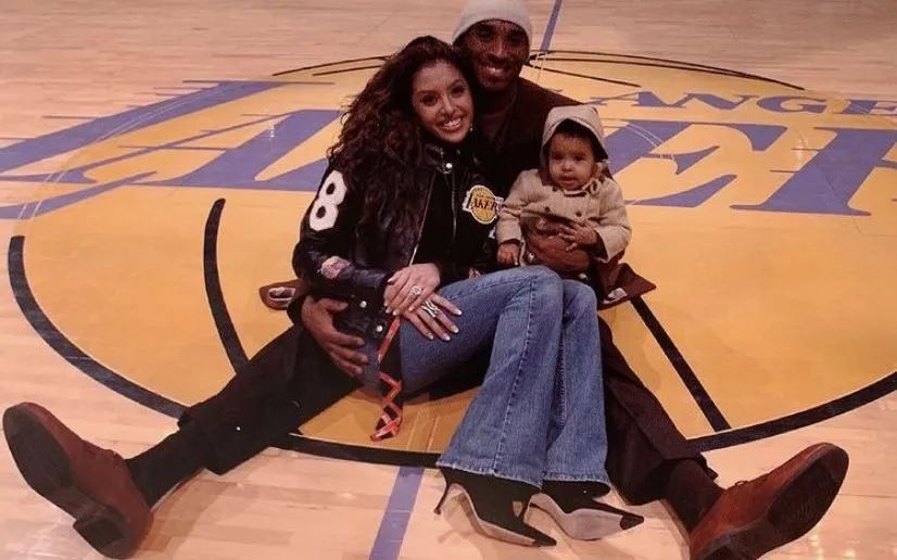 布冯：意大利唯一缺点是偶尔“短路”；无欧战踢是米兰的优势（布冯称意大利唯一短板是偶尔“断电”，无欧战让米兰占优）